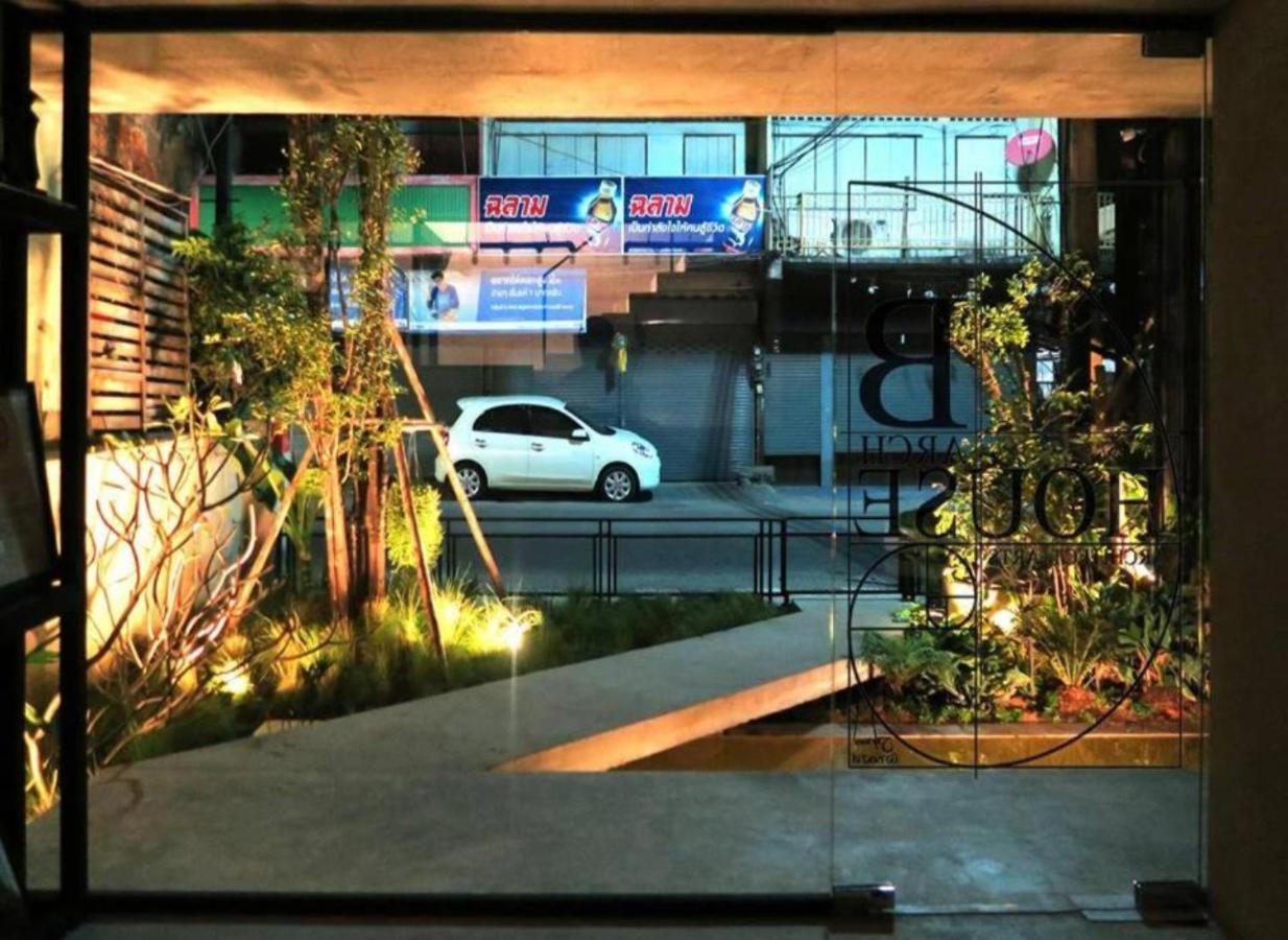 Hotel B Arch House à Chiang Mai Extérieur photo
