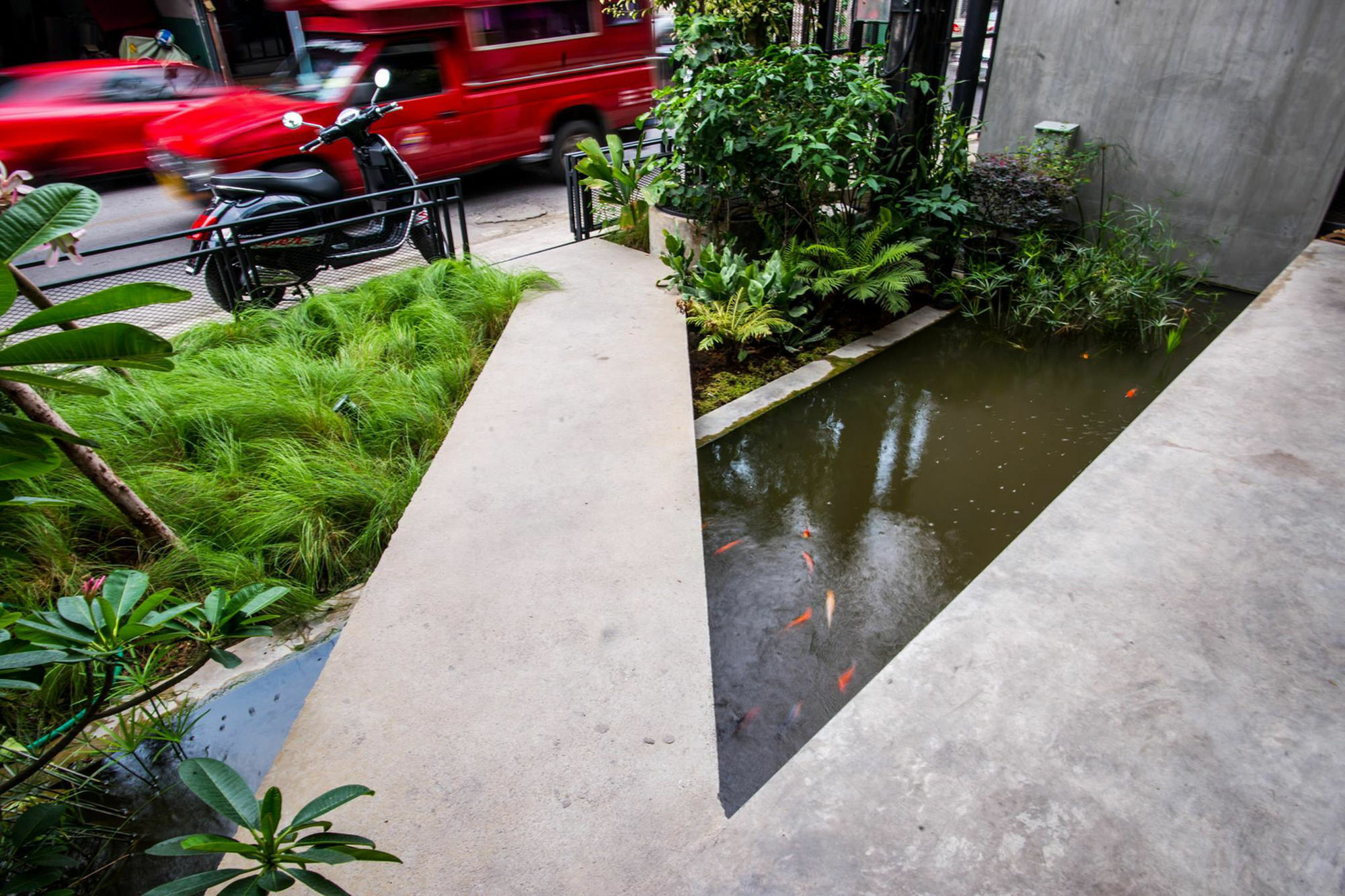 Hotel B Arch House à Chiang Mai Extérieur photo